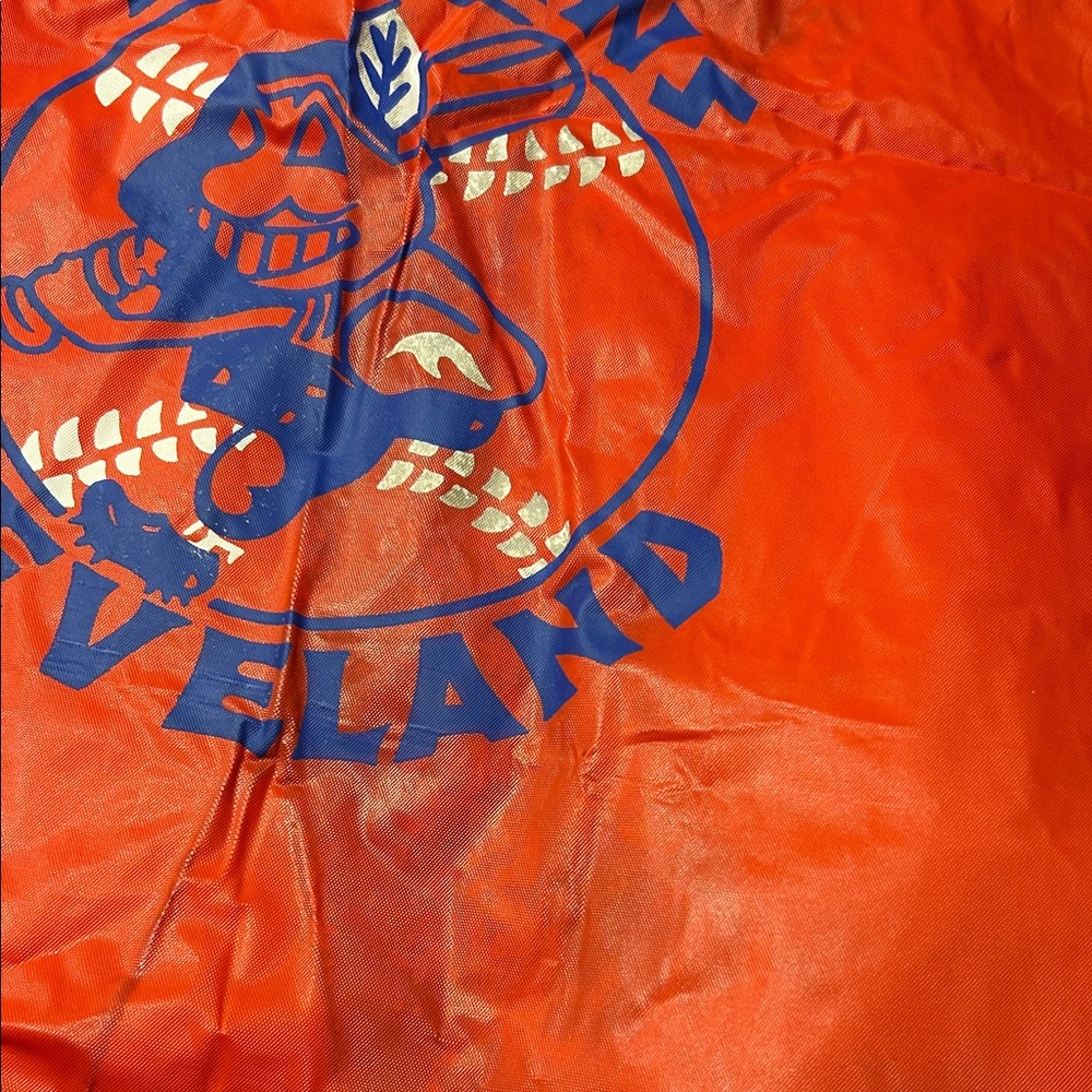 Cleveland Indians plastic poncho - Picture 3 of 9